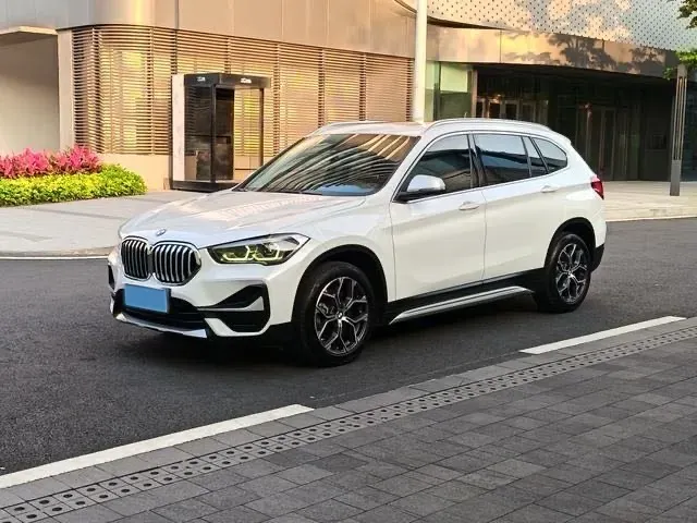 2022 BMW X1 1.5T 140HP L3 7DCT,autocango,china used car exporter,china ev exporter,chinese used car exporter,chinese used ev exporter