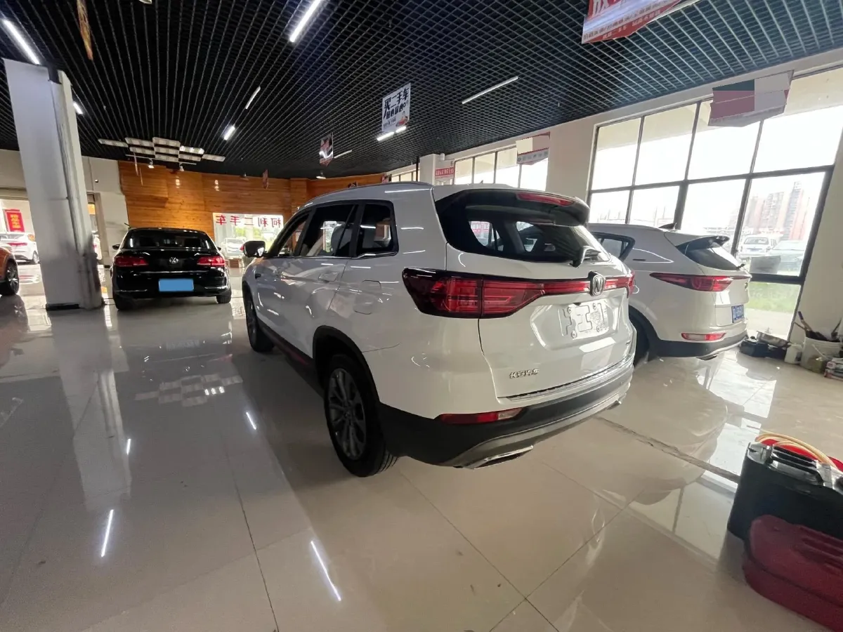 2022 ChangAn CS75 1.5T 180HP L4 7DCT,autocango,china used car exporter,china ev exporter,chinese used car exporter,chinese used ev exporter