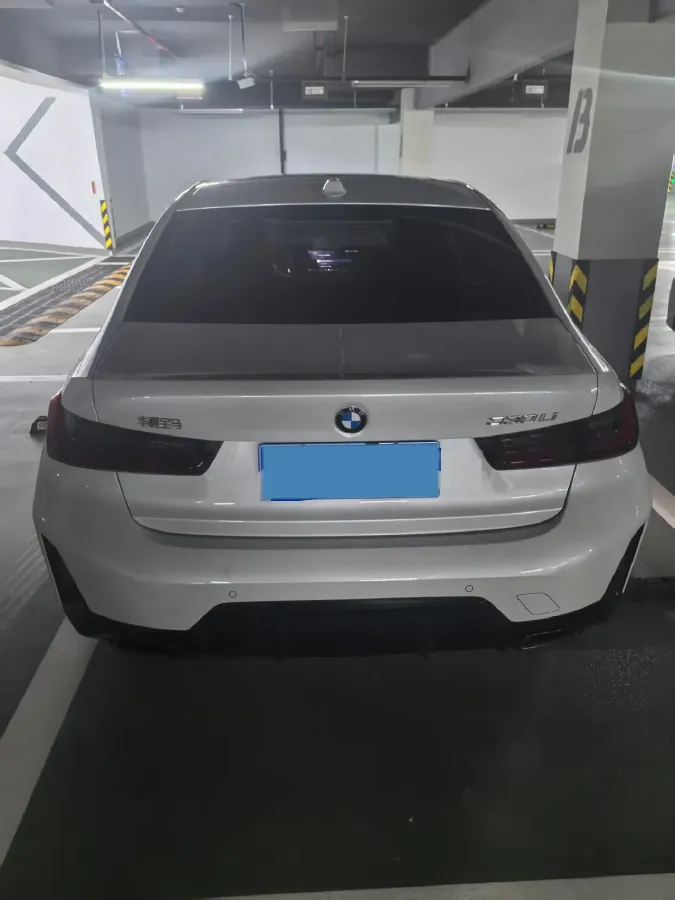 2024 BMW 3 Series 2.0T 245HP L4 8AT,autocango,china used car exporter,china ev exporter,chinese used car exporter,chinese used ev exporter