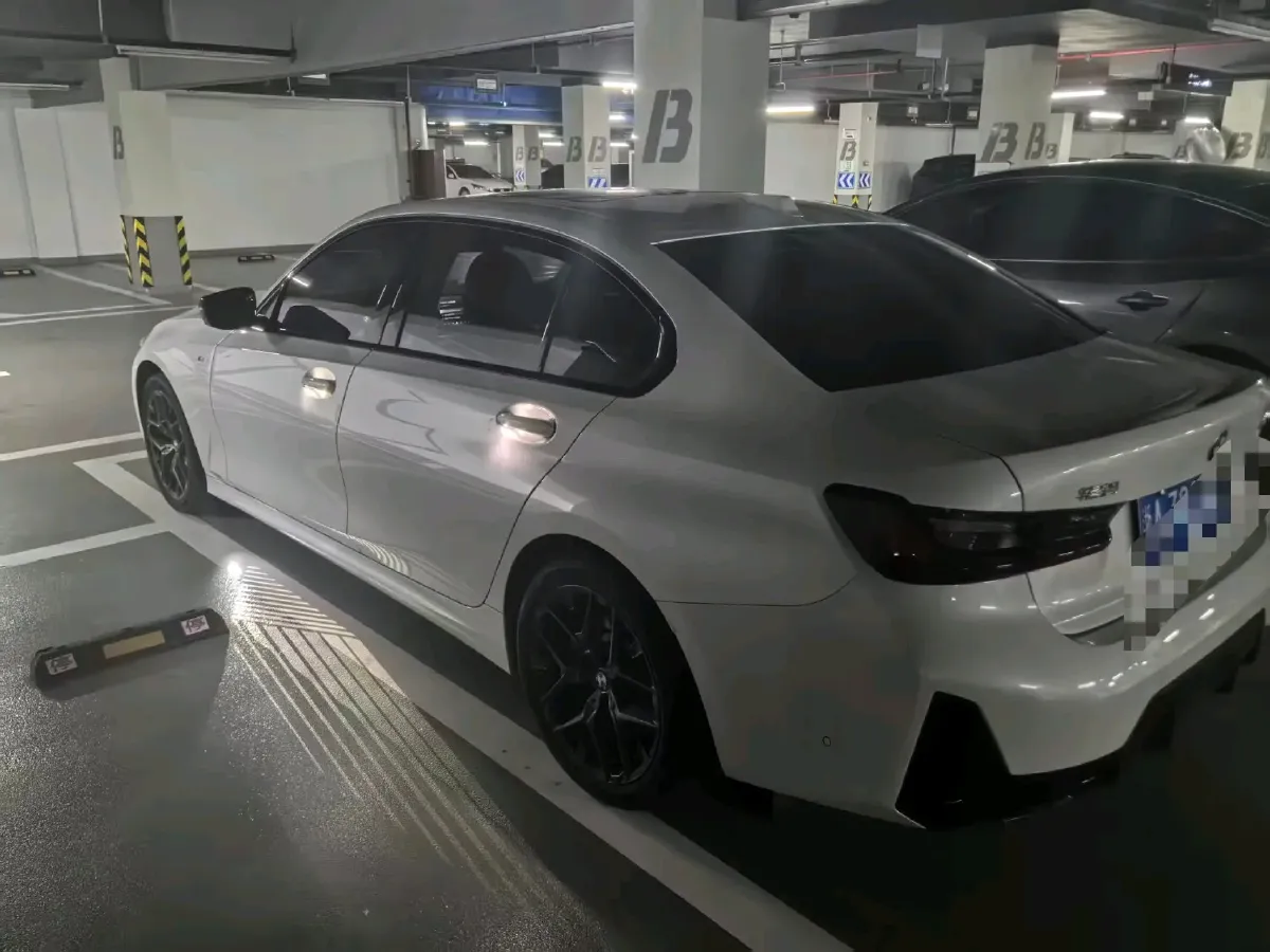 2024 BMW 3 Series 2.0T 245HP L4 8AT,autocango,china used car exporter,china ev exporter,chinese used car exporter,chinese used ev exporter