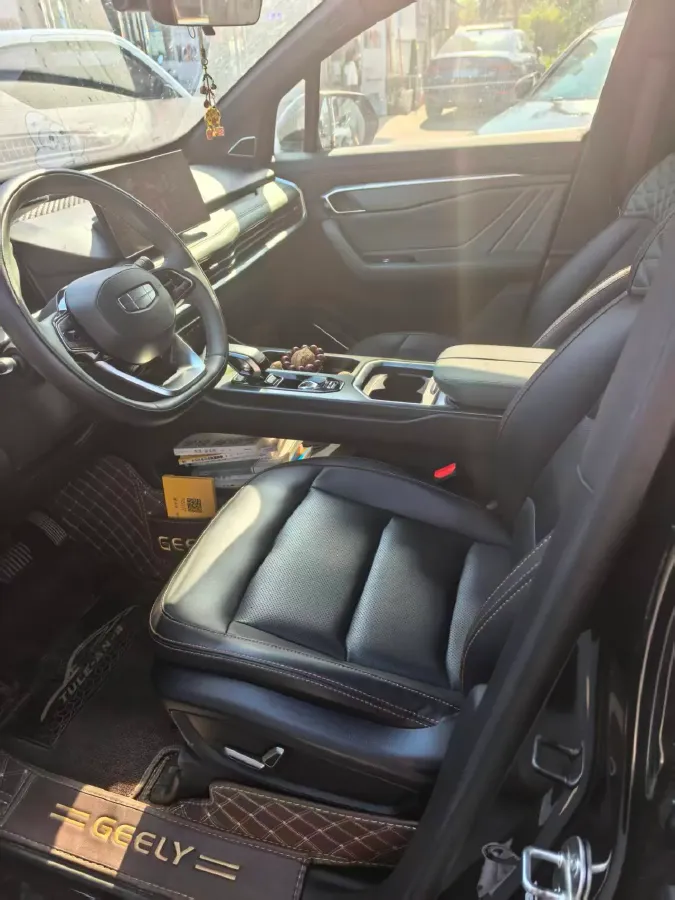 2023 Geely Okavango L 2.0T 218HP L4 7DCT,autocango,china used car exporter,china ev exporter,chinese used car exporter,chinese used ev exporter