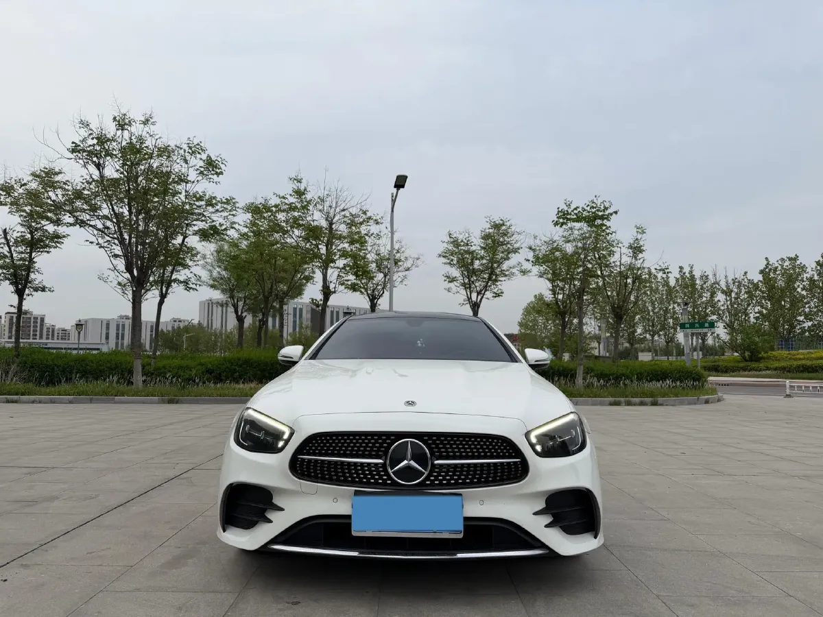 2021 Mercedes-Benz E Class 1.5T 184HP L4 9AT,autocango,china used car exporter,china ev exporter,chinese used car exporter,chinese used ev exporter