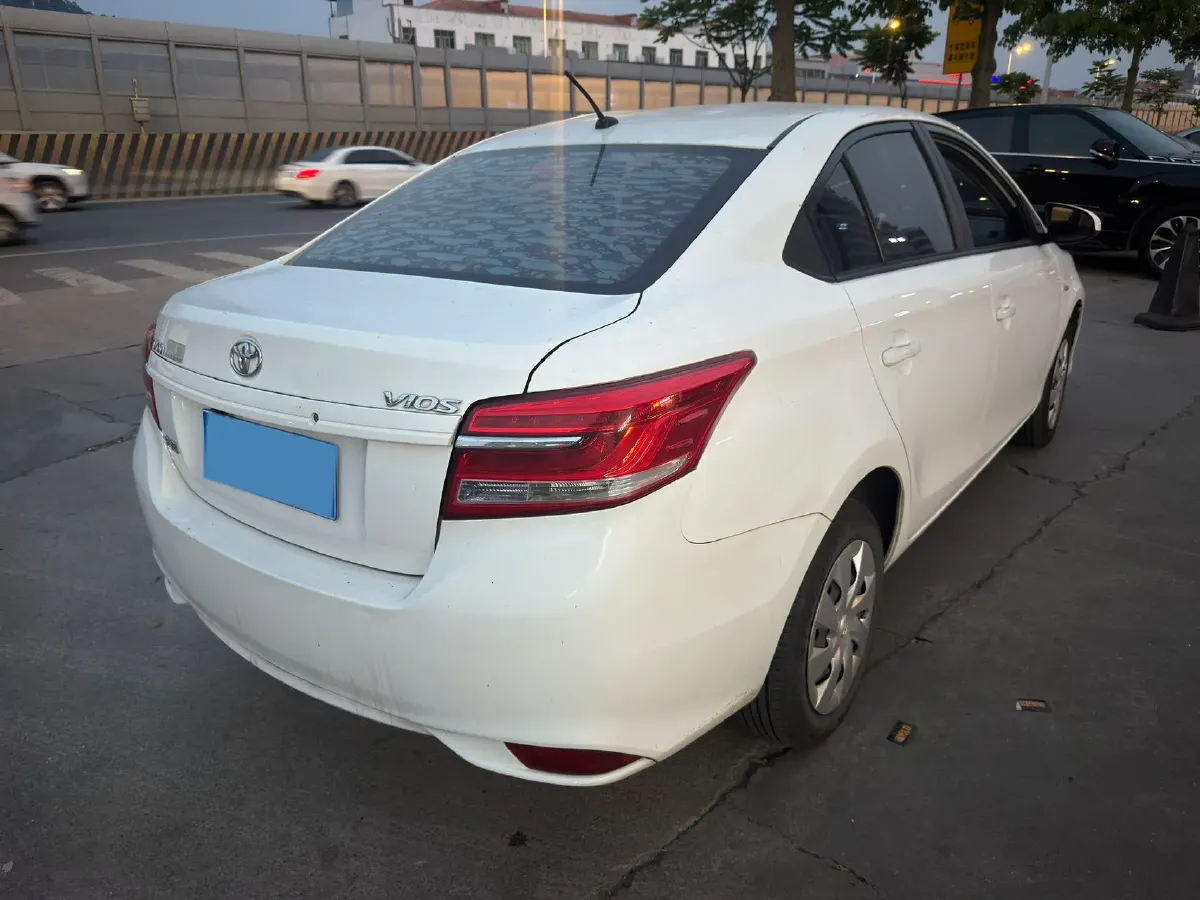 2017 Bestune X40 1.6L 114HP L4 6AT,autocango,china used car exporter,china ev exporter,chinese used car exporter,chinese used ev exporter
