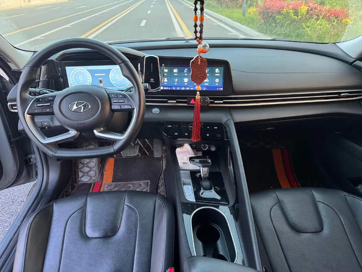 2022 Hyundai Elantra 1.5L 115HP L4 CVT,autocango,china used car exporter,china ev exporter,chinese used car exporter,chinese used ev exporter