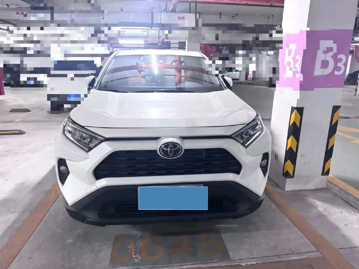 2020 Toyota RAV4 2.0L 171HP L4 CVT,autocango,china used car exporter,china ev exporter,chinese used car exporter,chinese used ev exporter