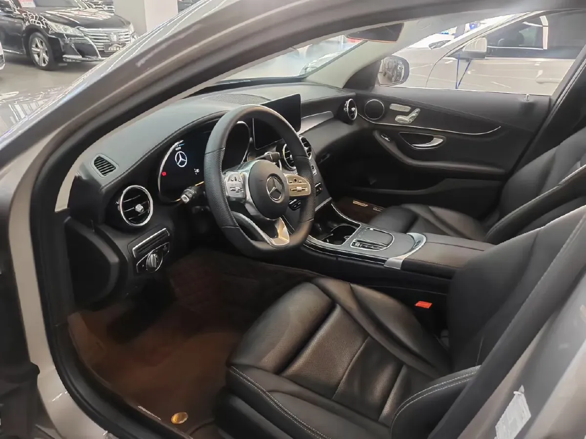 2020 Mercedes-Benz C Class 1.5T 184HP L4 9AT,autocango,china used car exporter,china ev exporter,chinese used car exporter,chinese used ev exporter