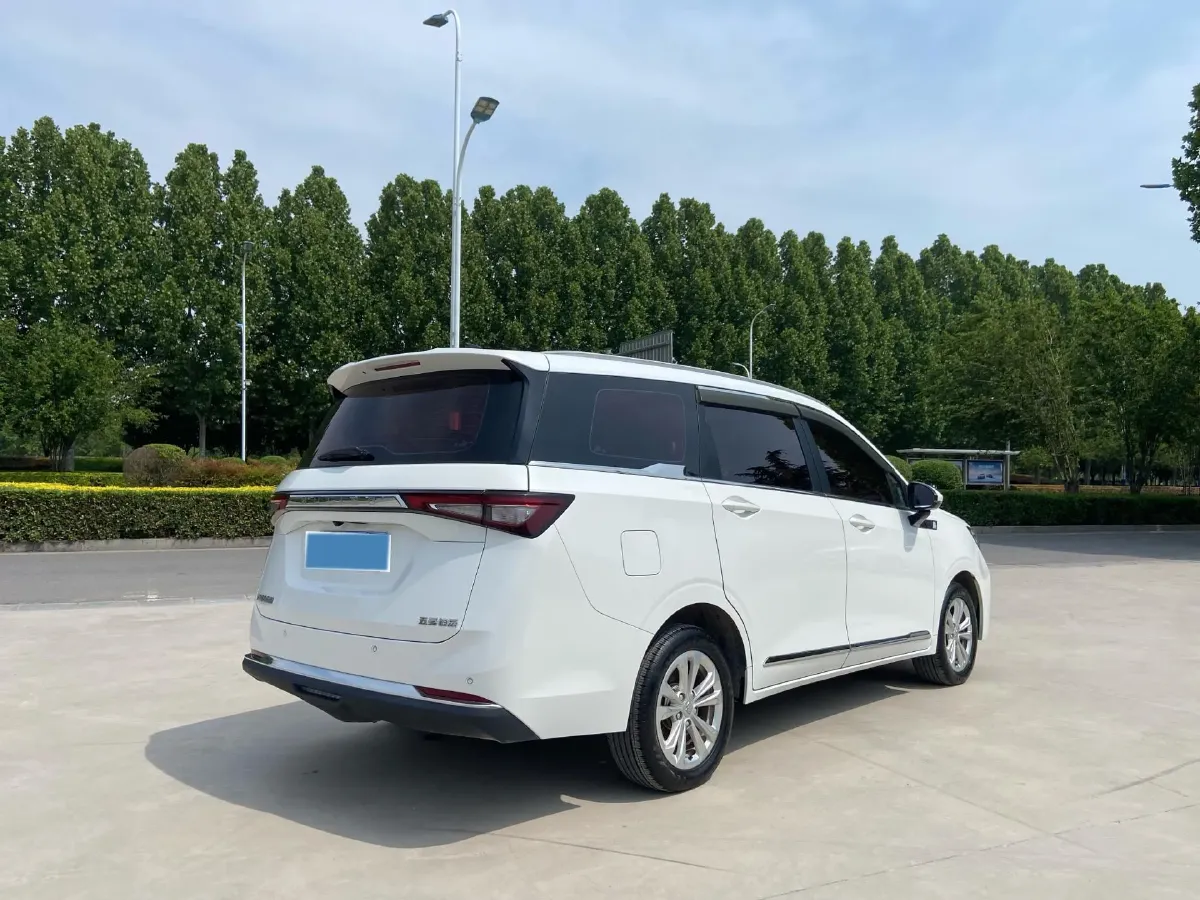 2022 WuLing KaiJie 1.5T 147HP L4 CVT,autocango,china used car exporter,china ev exporter,chinese used car exporter,chinese used ev exporter