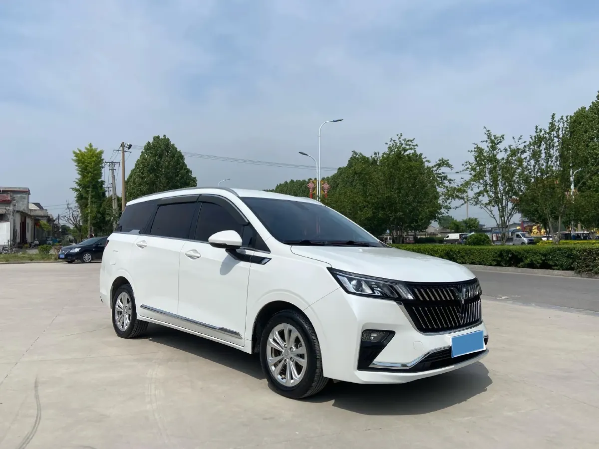 2022 WuLing KaiJie 1.5T 147HP L4 CVT,autocango,china used car exporter,china ev exporter,chinese used car exporter,chinese used ev exporter