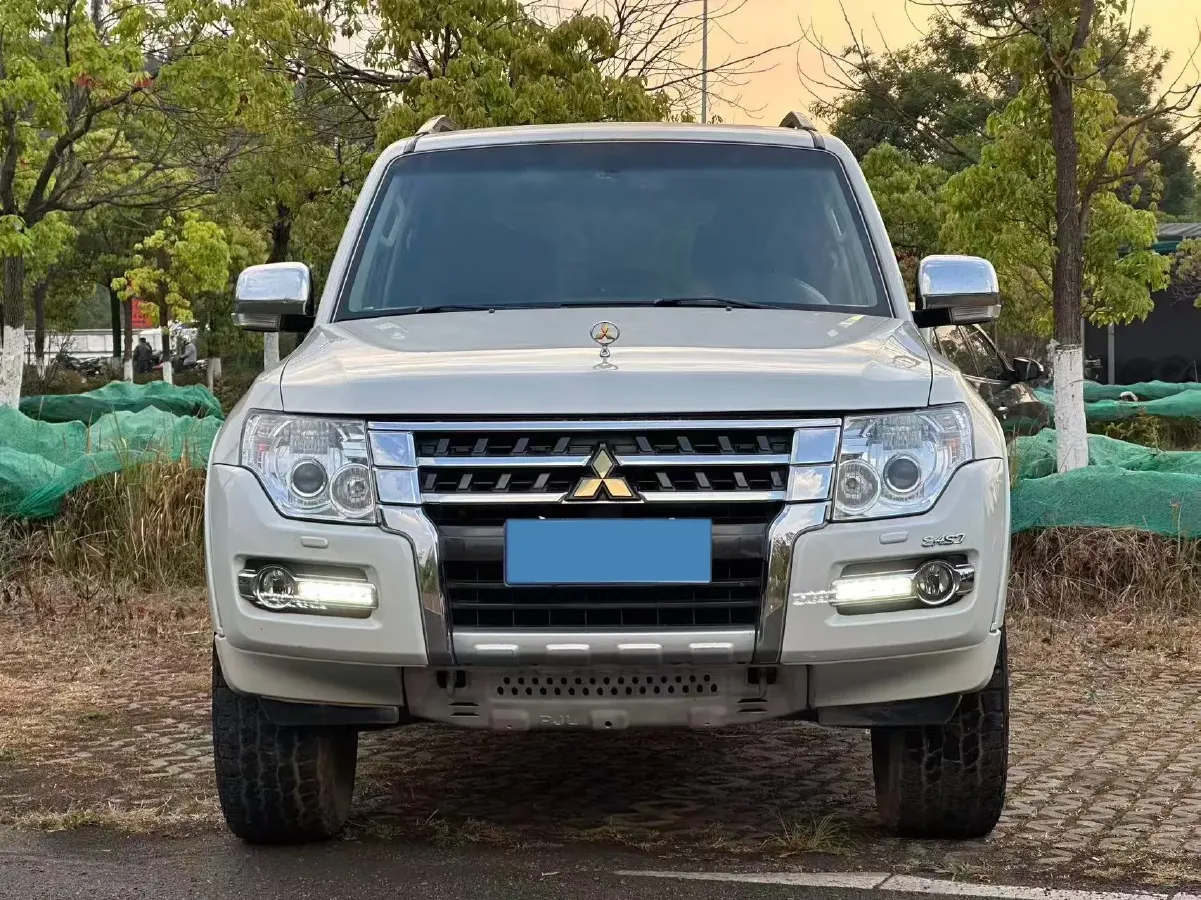 2017 Honda Jade 1.8L 141HP L4 5AT,autocango,china used car exporter,china ev exporter,chinese used car exporter,chinese used ev exporter