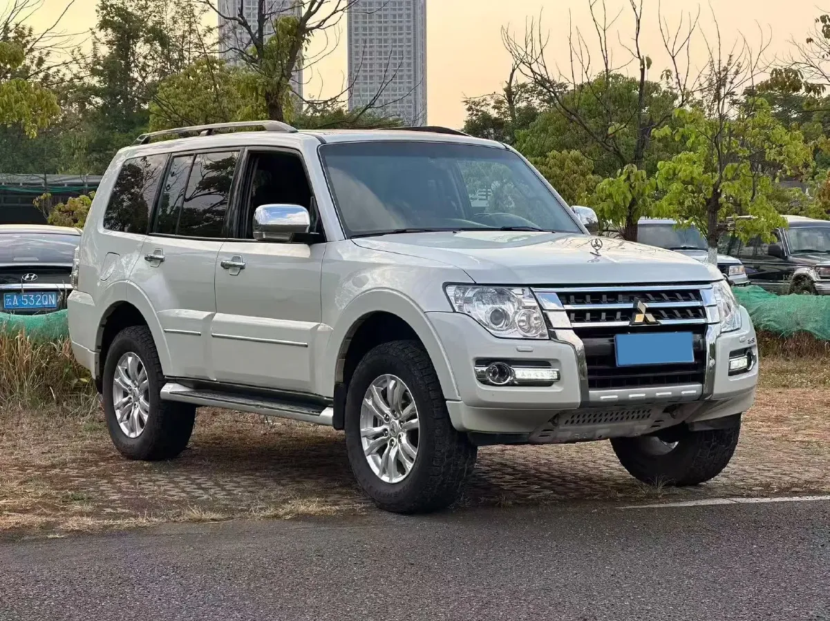 2017 Honda Jade 1.8L 141HP L4 5AT,autocango,china used car exporter,china ev exporter,chinese used car exporter,chinese used ev exporter