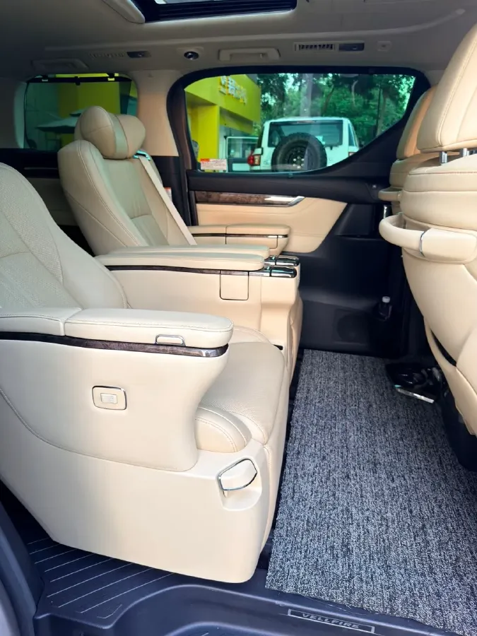 2019 Toyota Alphard 2.5L 117HP L4 E-CVT Hybrid,autocango,china used car exporter,china ev exporter,chinese used car exporter,chinese used ev exporter