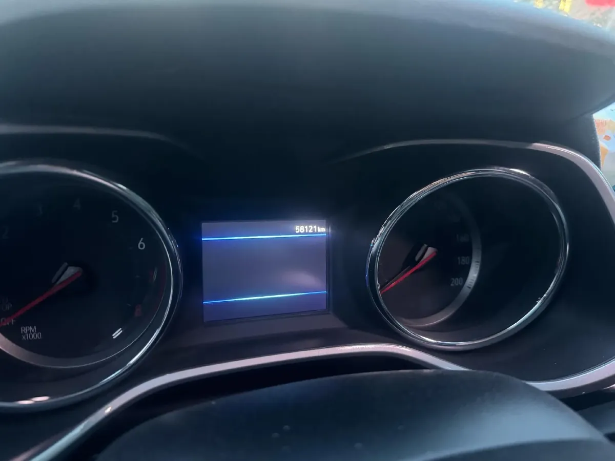 2021 Chevrolet Trax 1.0T 125HP L3 6AT,autocango,china used car exporter,china ev exporter,chinese used car exporter,chinese used ev exporter