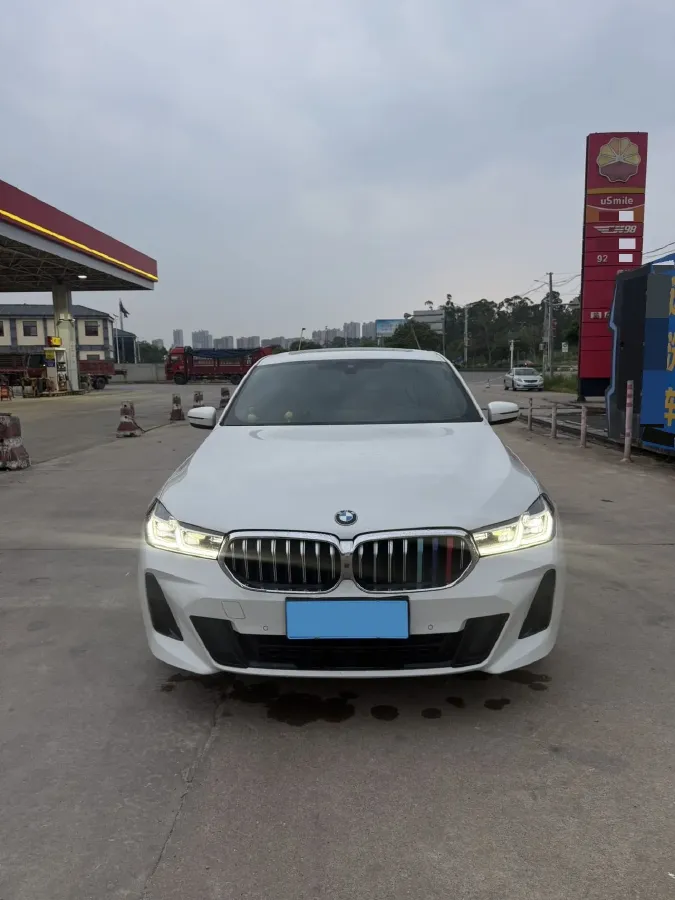 2021 BMW 6 Series GT 2.0T 258HP L4 8AT,autocango,china used car exporter,china ev exporter,chinese used car exporter,chinese used ev exporter