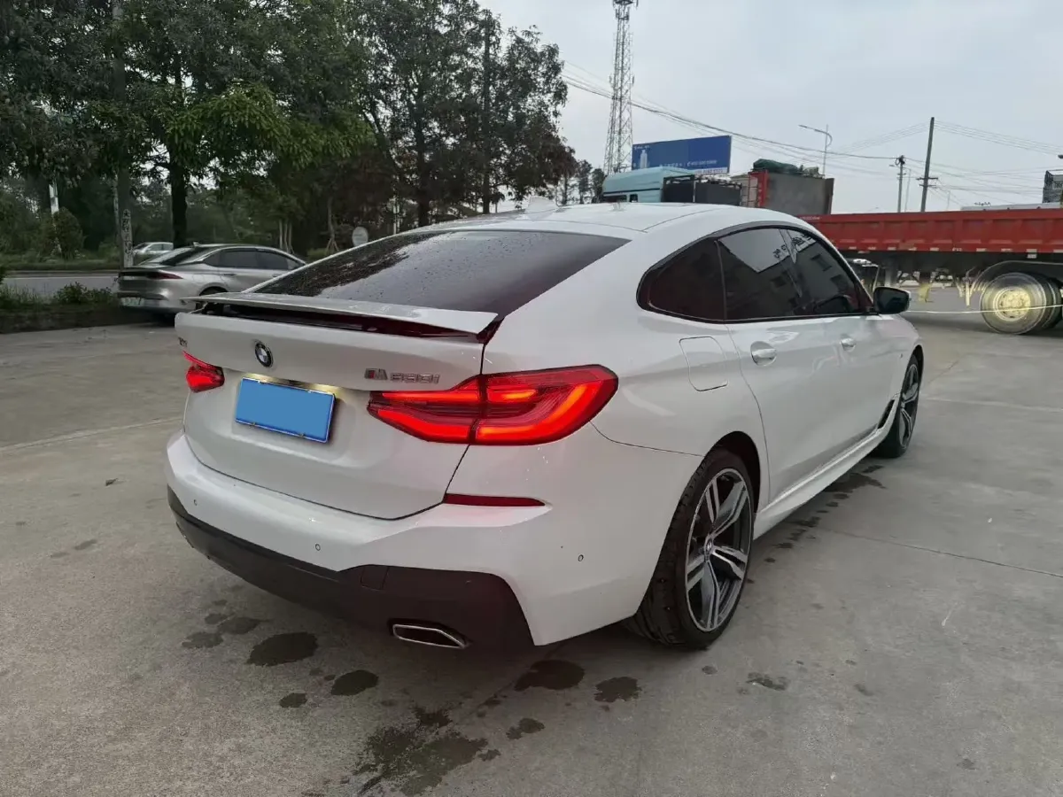 2021 BMW 6 Series GT 2.0T 258HP L4 8AT,autocango,china used car exporter,china ev exporter,chinese used car exporter,chinese used ev exporter