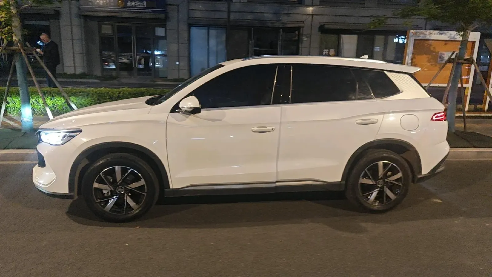 2023 BYD Song Pro 1.5L 110HP L4 E-CVT PHEV 12.9KWH,autocango,china used car exporter,china ev exporter,chinese used car exporter,chinese used ev exporter