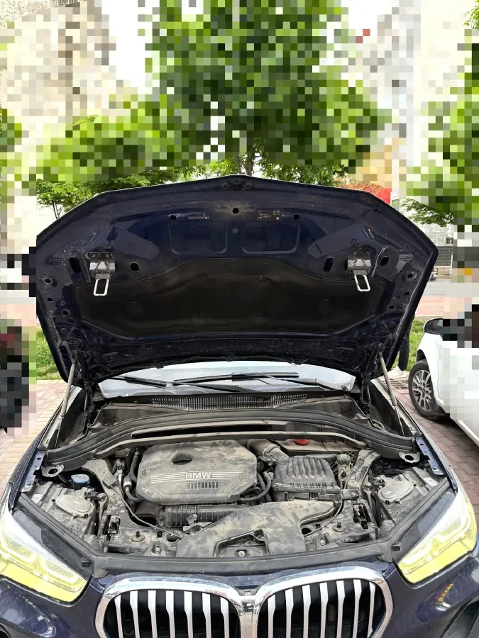 2020 BMW X1 1.5T 140HP L3 7DCT,autocango,china used car exporter,china ev exporter,chinese used car exporter,chinese used ev exporter