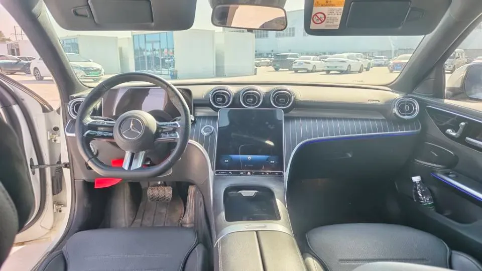 2024 Mercedes-Benz C Class 1.5T 204HP L4 9AT,autocango,china used car exporter,china ev exporter,chinese used car exporter,chinese used ev exporter