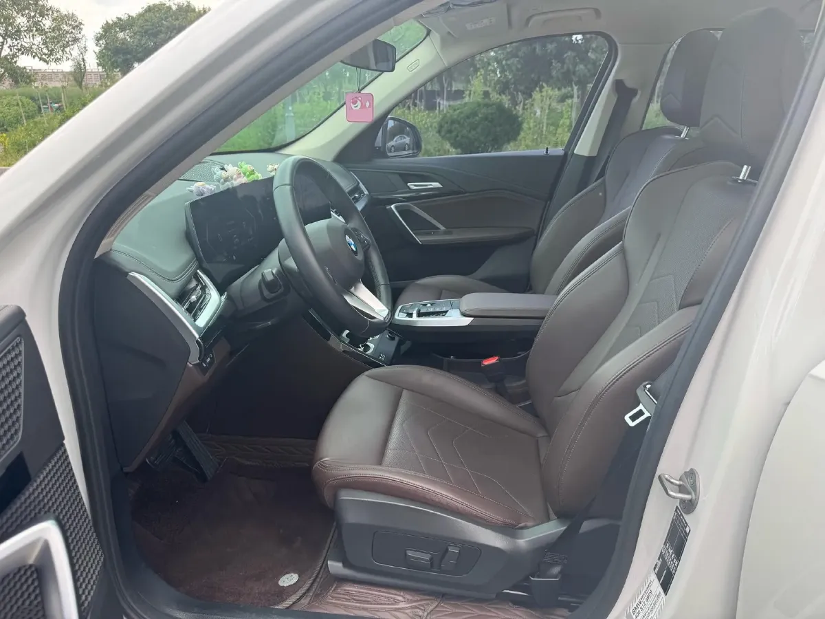 2023 BMW X1 1.5T 156HP L3 7DCT,autocango,china used car exporter,china ev exporter,chinese used car exporter,chinese used ev exporter