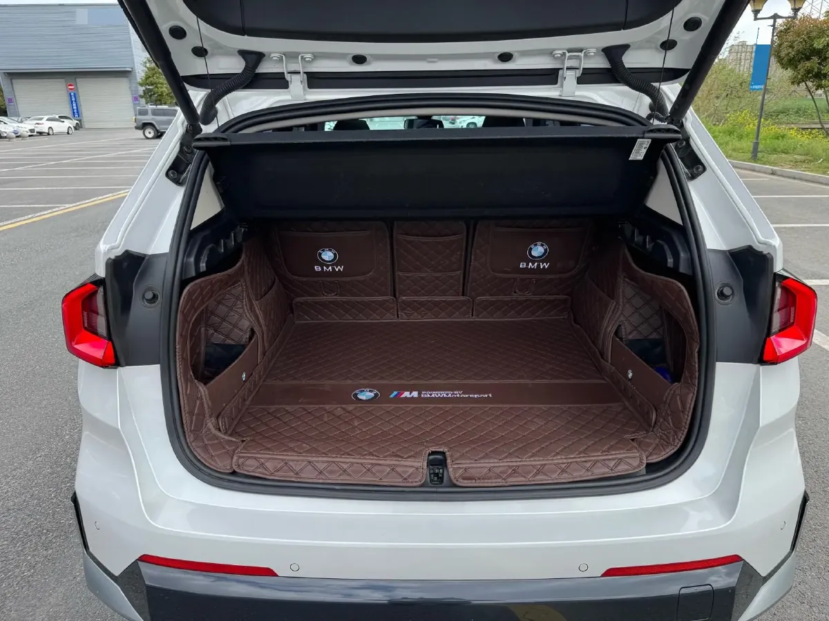 2023 BMW X1 1.5T 156HP L3 7DCT,autocango,china used car exporter,china ev exporter,chinese used car exporter,chinese used ev exporter