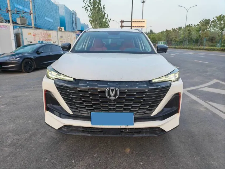 2022 ChangAn Oshan X7 Plus 1.5T 188HP L4 7DCT,autocango,china used car exporter,china ev exporter,chinese used car exporter,chinese used ev exporter