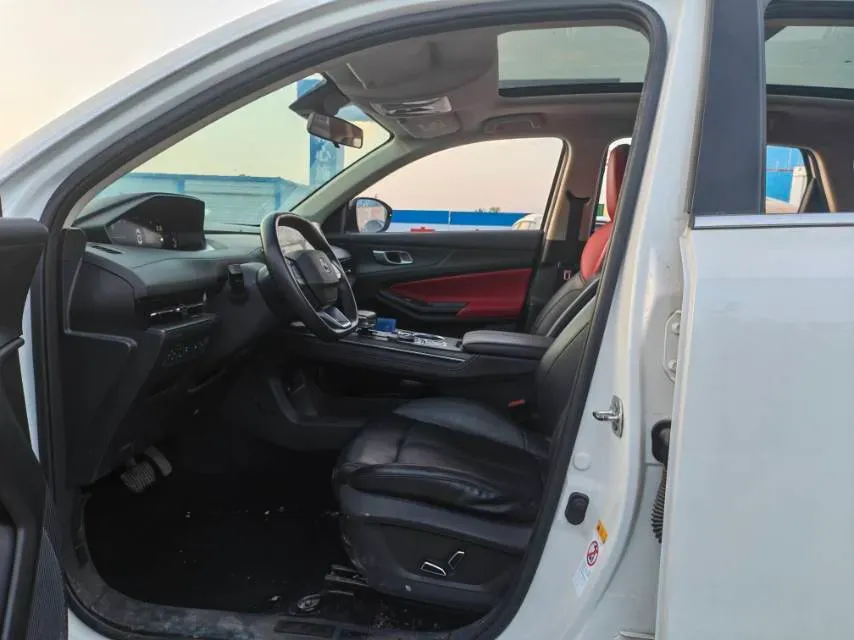 2022 ChangAn Oshan X7 Plus 1.5T 188HP L4 7DCT,autocango,china used car exporter,china ev exporter,chinese used car exporter,chinese used ev exporter