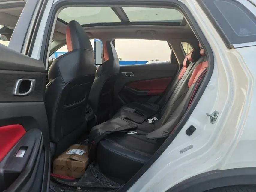 2022 ChangAn Oshan X7 Plus 1.5T 188HP L4 7DCT,autocango,china used car exporter,china ev exporter,chinese used car exporter,chinese used ev exporter