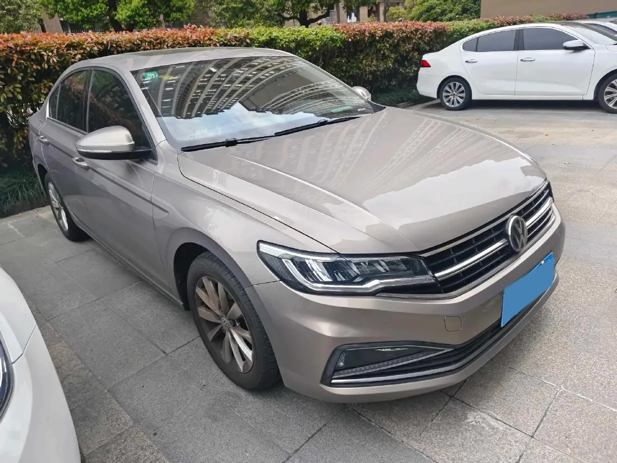 2019 MAXUS T70 2.0T 163HP L4 6AT,autocango,china used car exporter,china ev exporter,chinese used car exporter,chinese used ev exporter