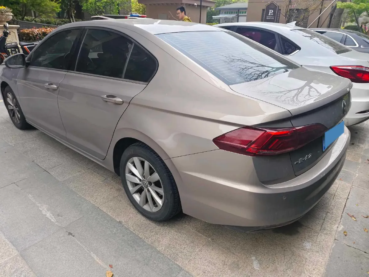 2019 MAXUS T70 2.0T 163HP L4 6AT,autocango,china used car exporter,china ev exporter,chinese used car exporter,chinese used ev exporter