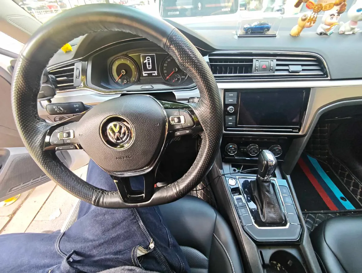 2019 Volkswagen Passat 1.4T 150HP L4 7DCT,autocango,china used car exporter,china ev exporter,chinese used car exporter,chinese used ev exporter