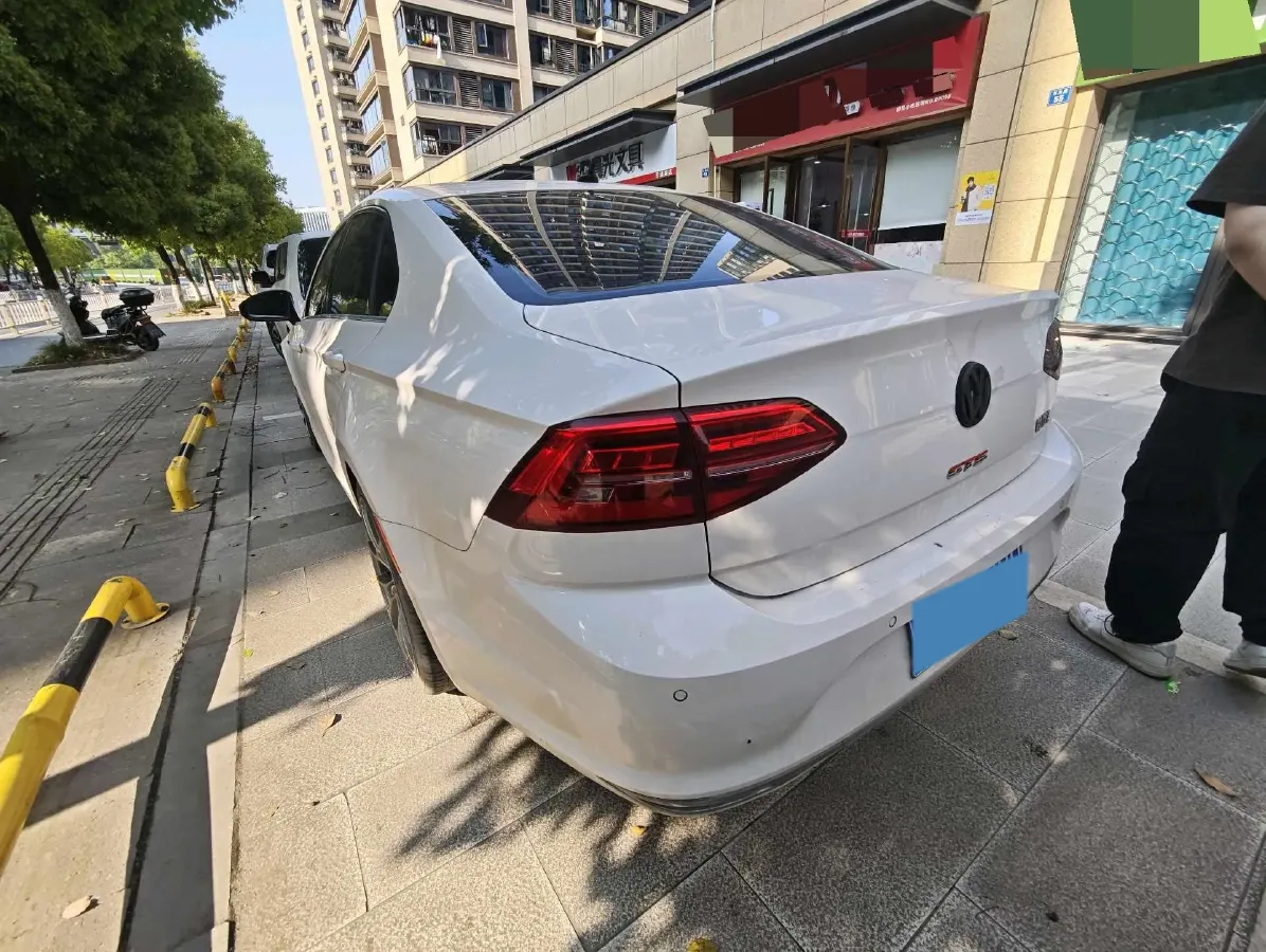 2019 Volkswagen Passat 1.4T 150HP L4 7DCT,autocango,china used car exporter,china ev exporter,chinese used car exporter,chinese used ev exporter