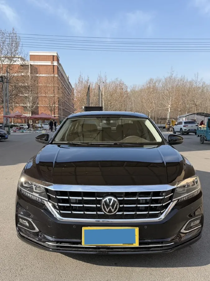 2019 Volvo V40 1.5T 152HP L4 6AT,autocango,china used car exporter,china ev exporter,chinese used car exporter,chinese used ev exporter