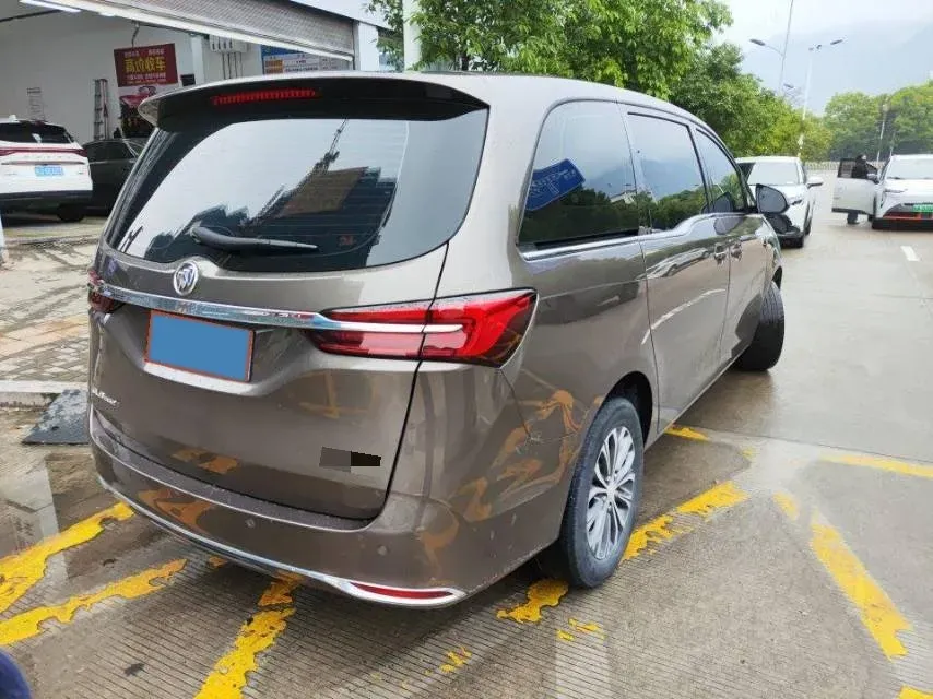 2021 Buick GL8 2.0T 237HP L4 9AT,autocango,china used car exporter,china ev exporter,chinese used car exporter,chinese used ev exporter