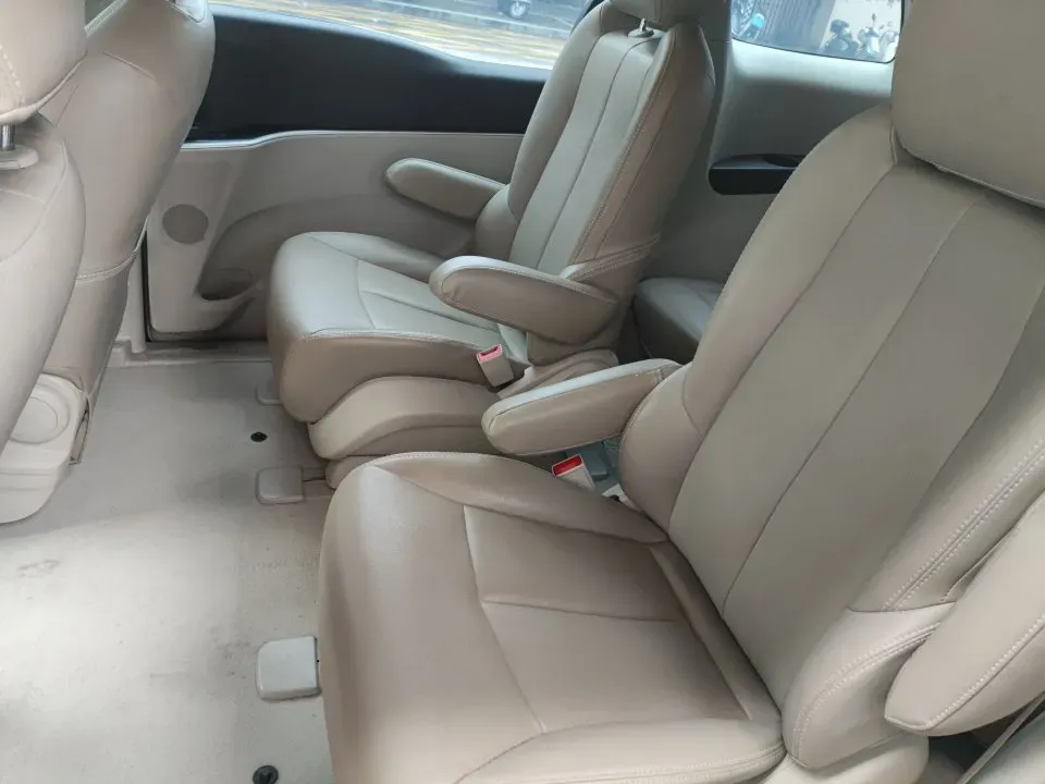 2021 Buick GL8 2.0T 237HP L4 9AT,autocango,china used car exporter,china ev exporter,chinese used car exporter,chinese used ev exporter