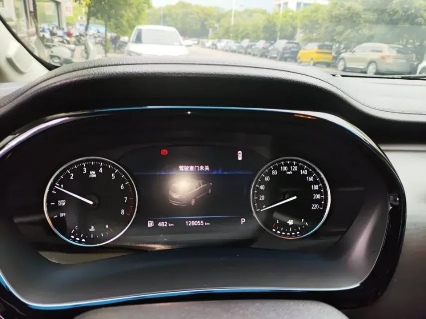 2021 Buick GL8 2.0T 237HP L4 9AT,autocango,china used car exporter,china ev exporter,chinese used car exporter,chinese used ev exporter