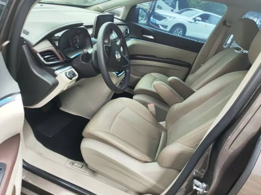 2021 Buick GL8 2.0T 237HP L4 9AT,autocango,china used car exporter,china ev exporter,chinese used car exporter,chinese used ev exporter