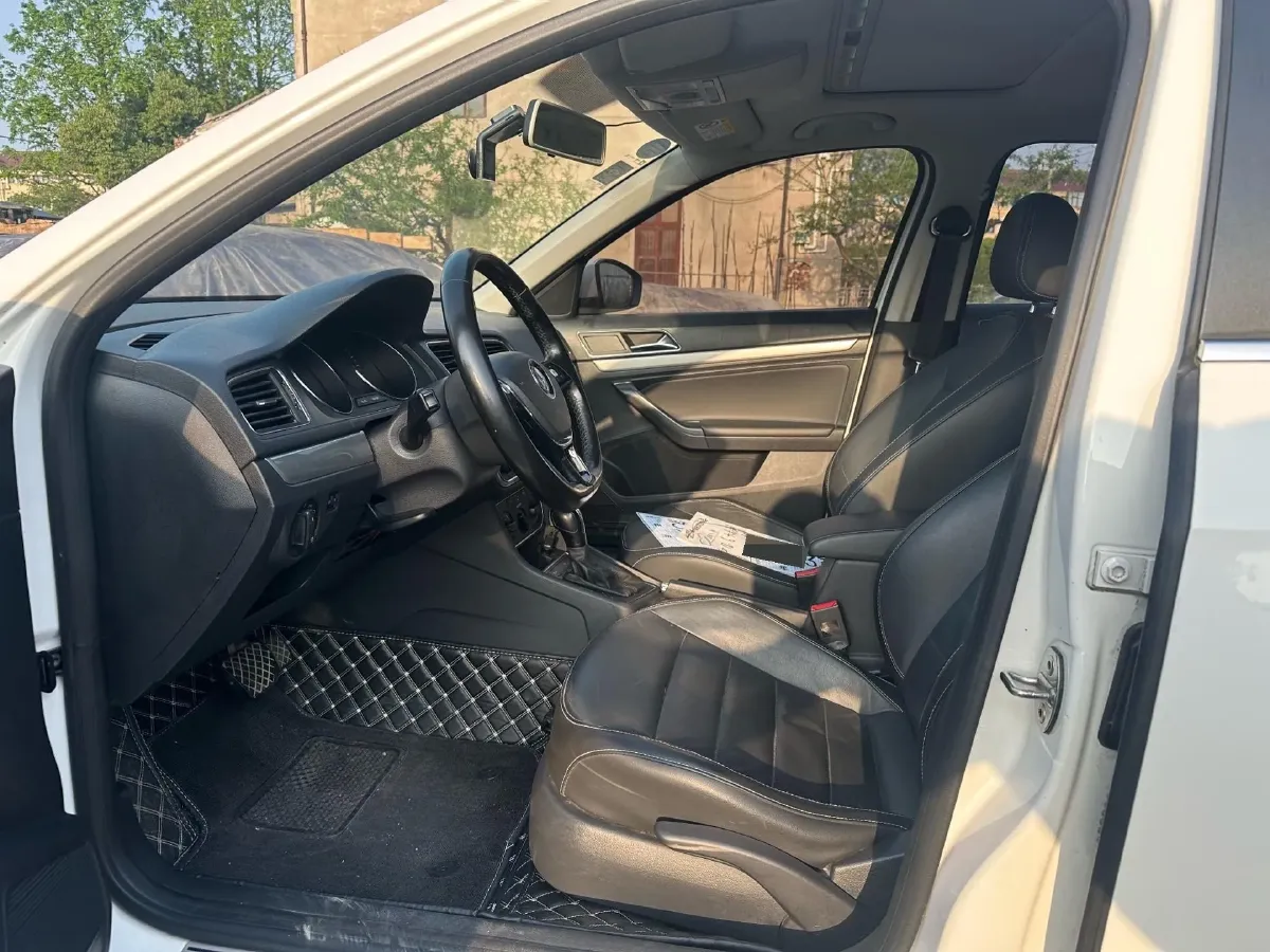 2018 Volkswagen Lavida 1.2T 116HP L4 7DCT,autocango,china used car exporter,china ev exporter,chinese used car exporter,chinese used ev exporter