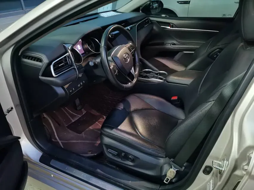 2019 Toyota Camry 2.0L 178HP L4 CVT,autocango,china used car exporter,china ev exporter,chinese used car exporter,chinese used ev exporter