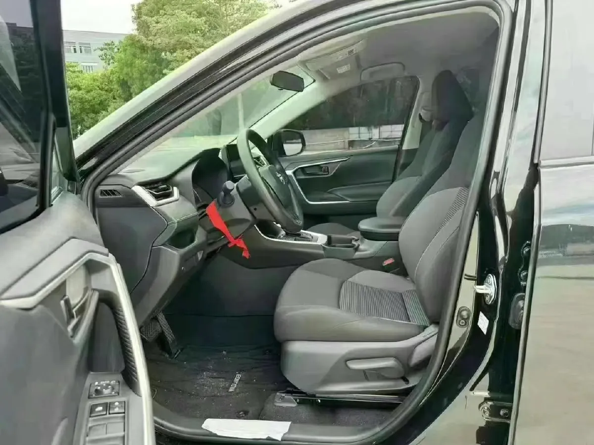 2023 Toyota Wildlander 2.0L 171HP L4 CVT,autocango,china used car exporter,china ev exporter,chinese used car exporter,chinese used ev exporter