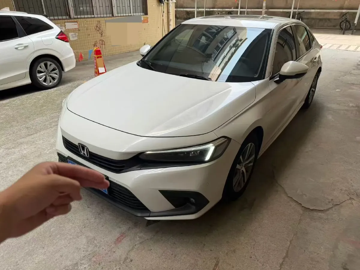 2023 Honda Civic 1.5T 182HP L4 CVT,autocango,china used car exporter,china ev exporter,chinese used car exporter,chinese used ev exporter