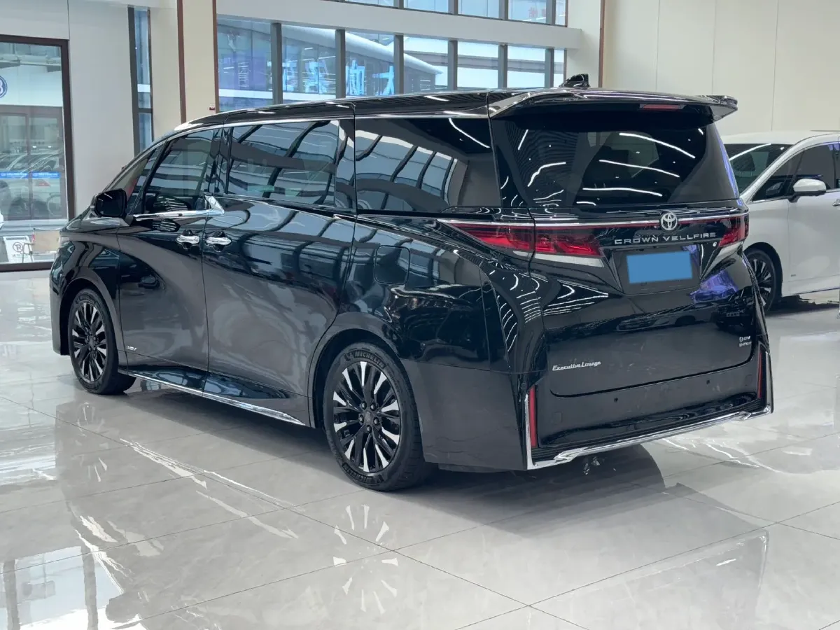 2024 Toyota Vellfire 2.5L 190HP L4 E-CVT Hybrid,autocango,china used car exporter,china ev exporter,chinese used car exporter,chinese used ev exporter