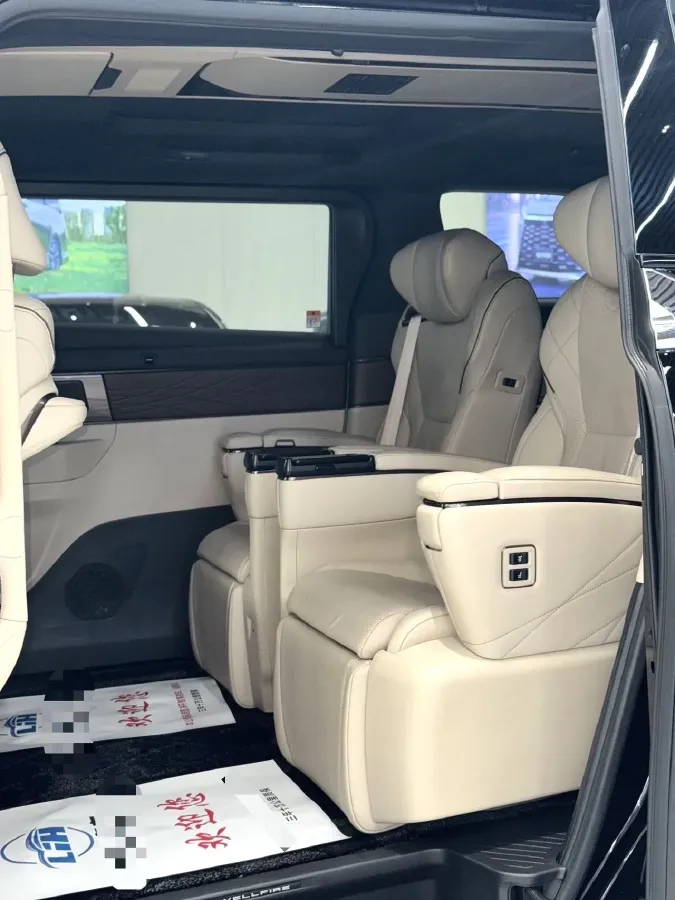 2024 Toyota Vellfire 2.5L 190HP L4 E-CVT Hybrid,autocango,china used car exporter,china ev exporter,chinese used car exporter,chinese used ev exporter