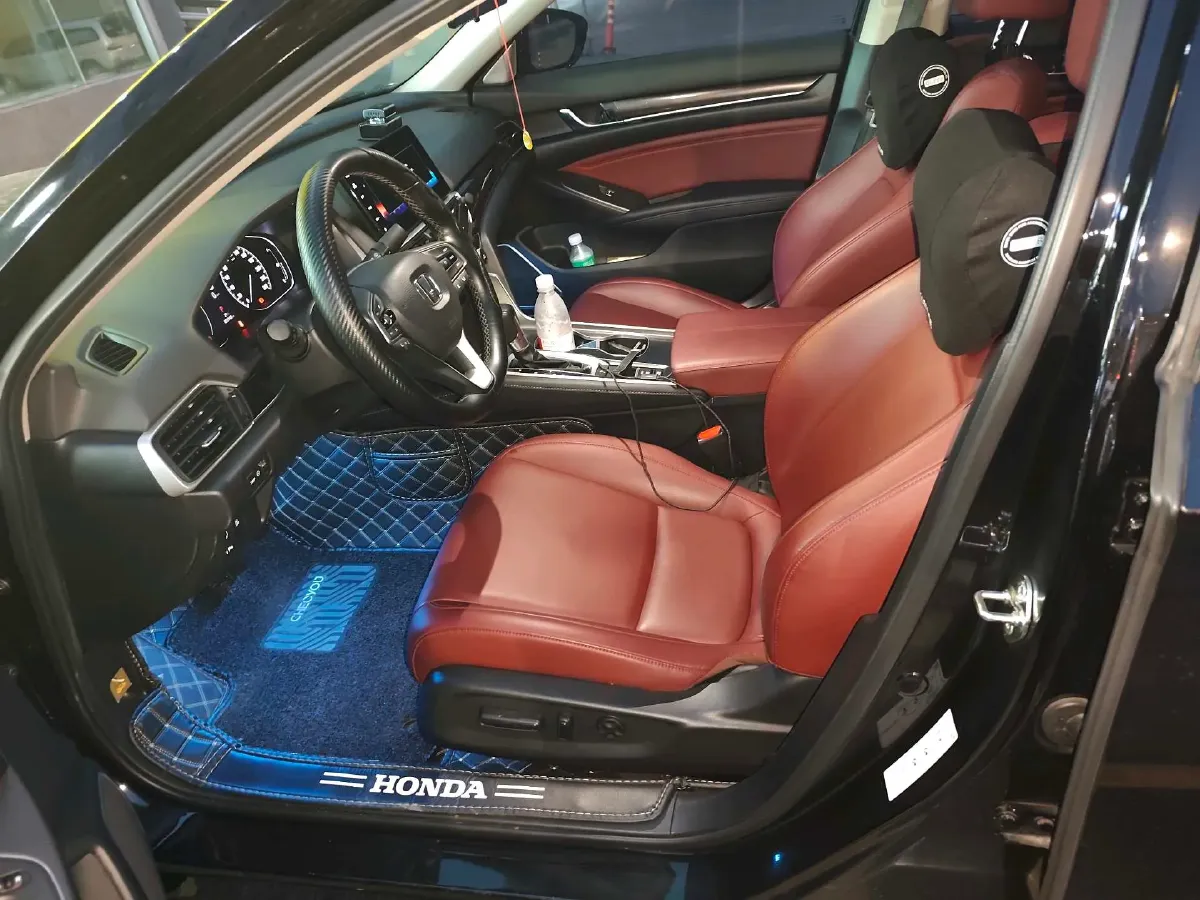 2022 Honda Accord 1.5T 194HP L4 CVT,autocango,china used car exporter,china ev exporter,chinese used car exporter,chinese used ev exporter