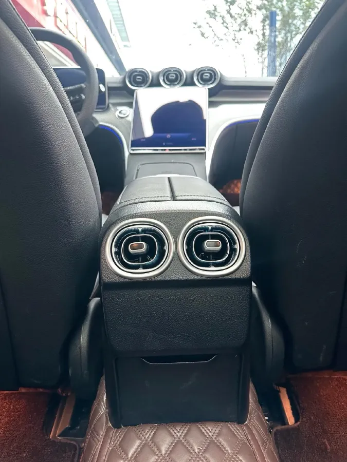 2025 Mercedes-Benz C Class 1.5T 204HP L4 9AT,autocango,china used car exporter,china ev exporter,chinese used car exporter,chinese used ev exporter