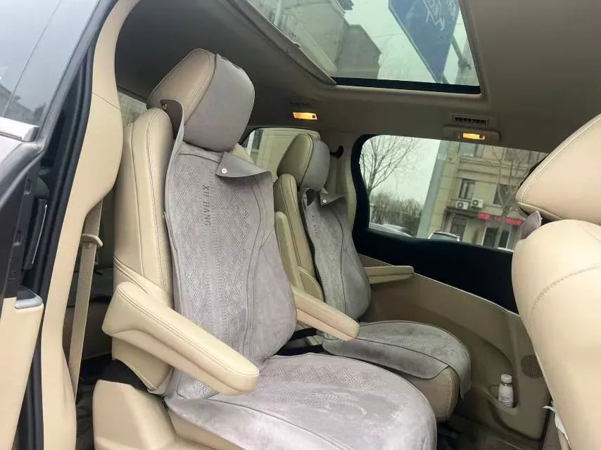 2023 Buick GL8 2.0T 237HP L4 9AT,autocango,china used car exporter,china ev exporter,chinese used car exporter,chinese used ev exporter