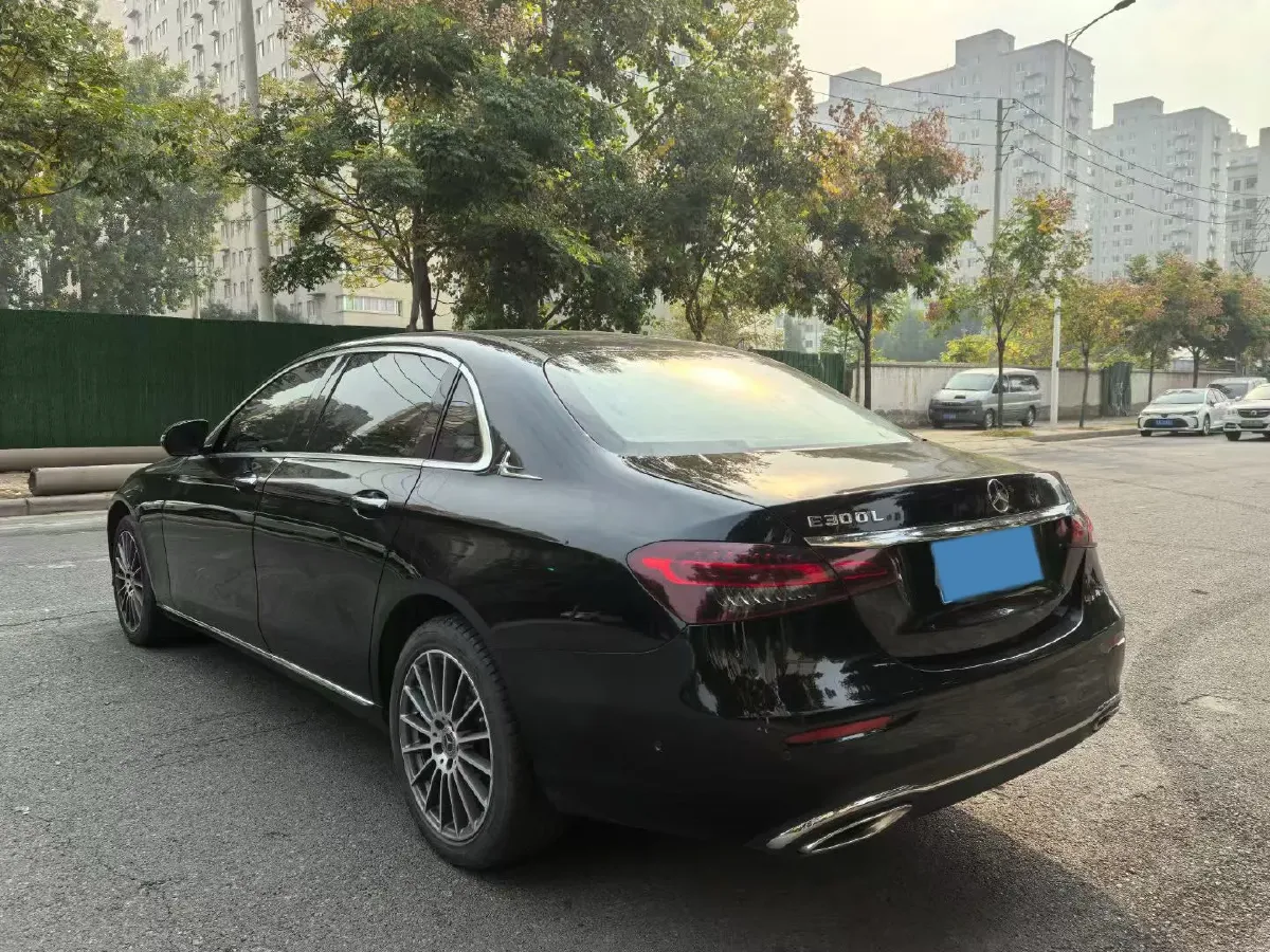 2021 Mercedes-Benz E Class 2.0T 197HP L4 9AT,autocango,china used car exporter,china ev exporter,chinese used car exporter,chinese used ev exporter