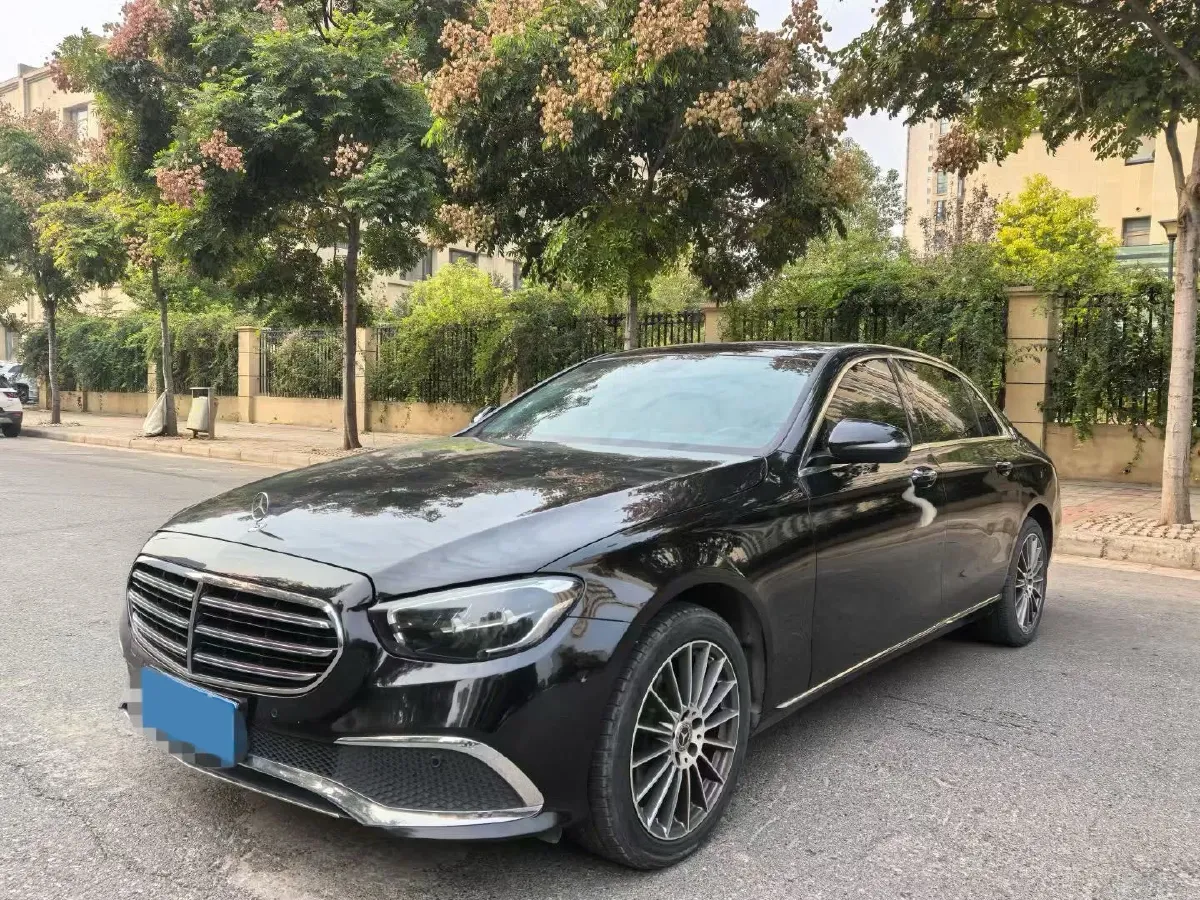 2021 Mercedes-Benz E Class 2.0T 197HP L4 9AT,autocango,china used car exporter,china ev exporter,chinese used car exporter,chinese used ev exporter