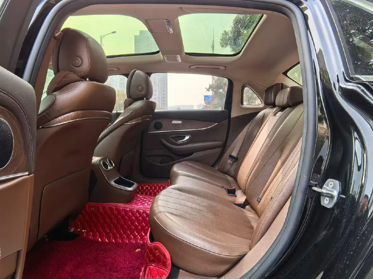 2021 Mercedes-Benz E Class 2.0T 197HP L4 9AT,autocango,china used car exporter,china ev exporter,chinese used car exporter,chinese used ev exporter