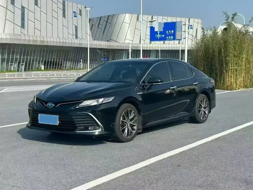 2023 Toyota Camry 2.5L 178HP L4 E-CVT Hybrid,autocango,china used car exporter,china ev exporter,chinese used car exporter,chinese used ev exporter