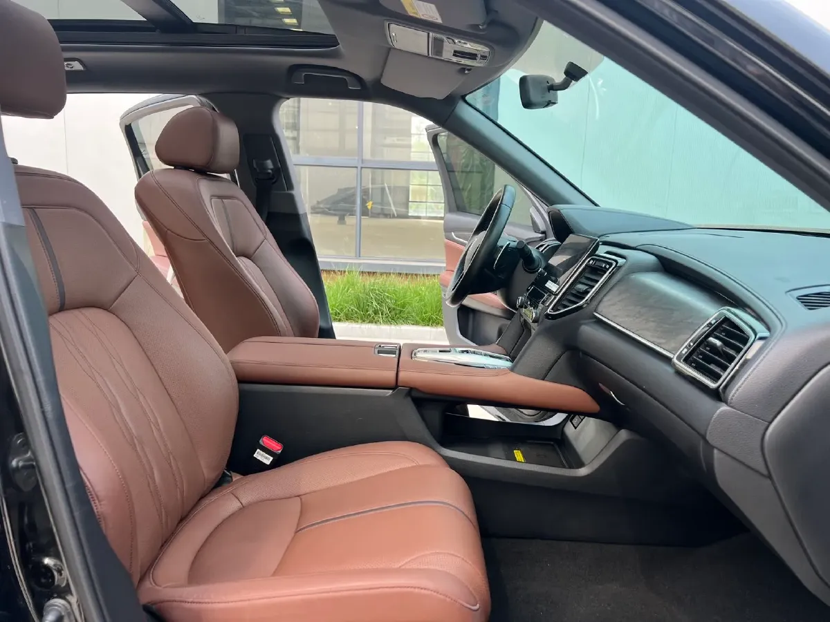 2020 Honda UR-V 2.0T 272HP L4 9AT,autocango,china used car exporter,china ev exporter,chinese used car exporter,chinese used ev exporter