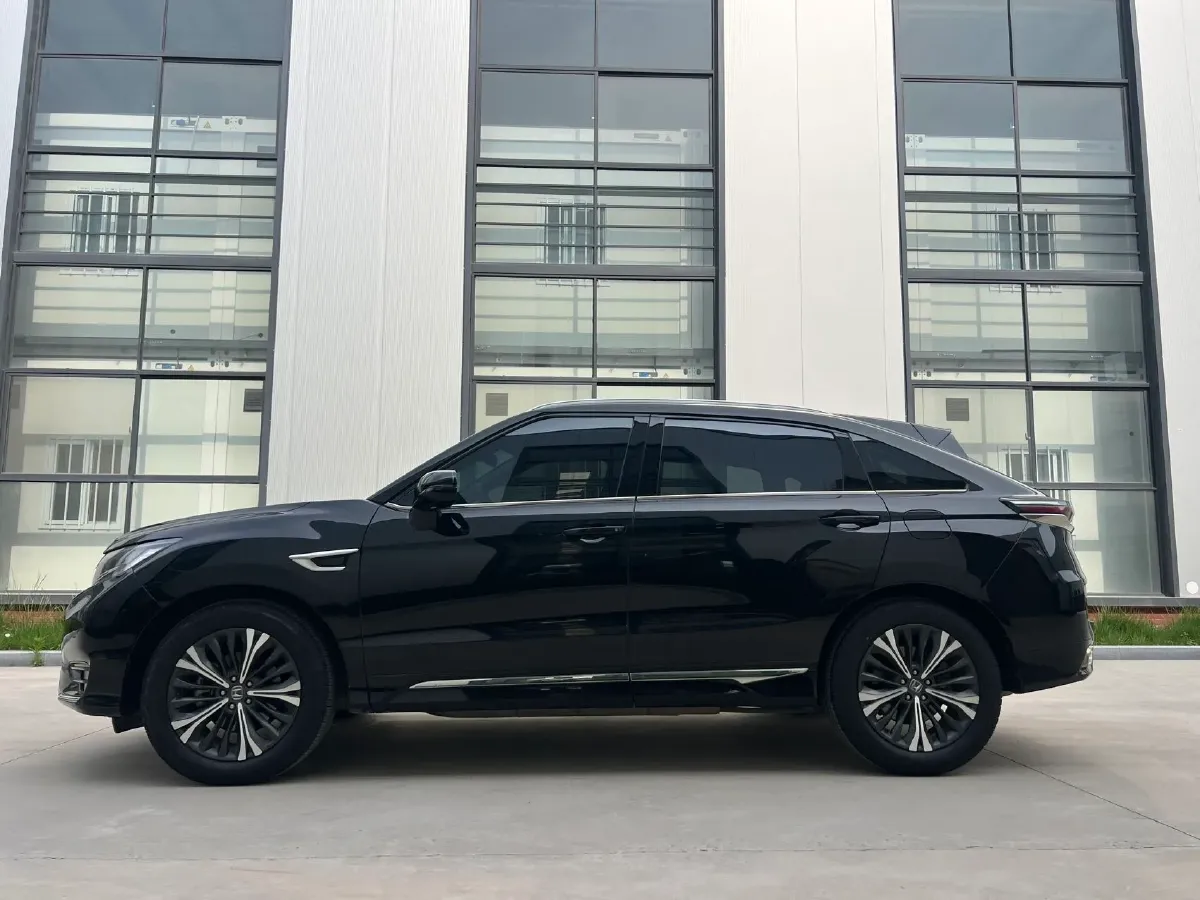 2020 Honda UR-V 2.0T 272HP L4 9AT,autocango,china used car exporter,china ev exporter,chinese used car exporter,chinese used ev exporter